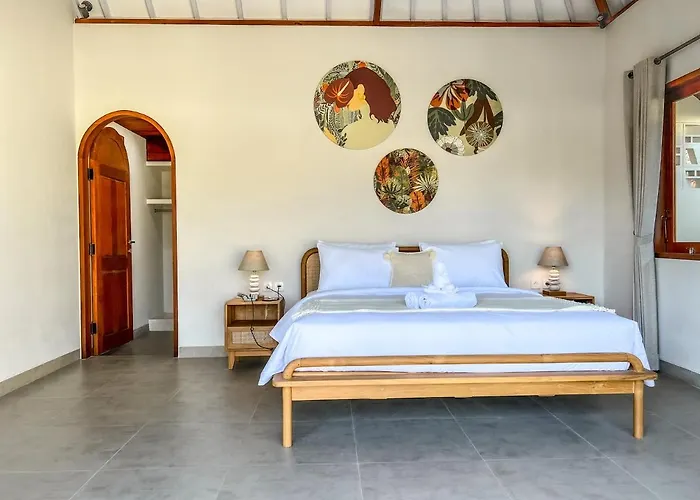 Villa Moana & Bingin Uluwatu
